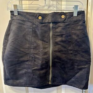 Black Suede Mini Skirt🖤